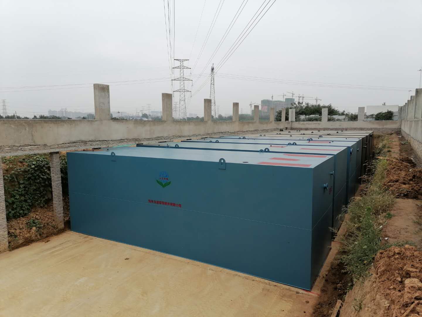 2000噸每天生活污水處理設備現場 2000噸每天生活污水處理設備現場